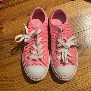 Pink converse shoes